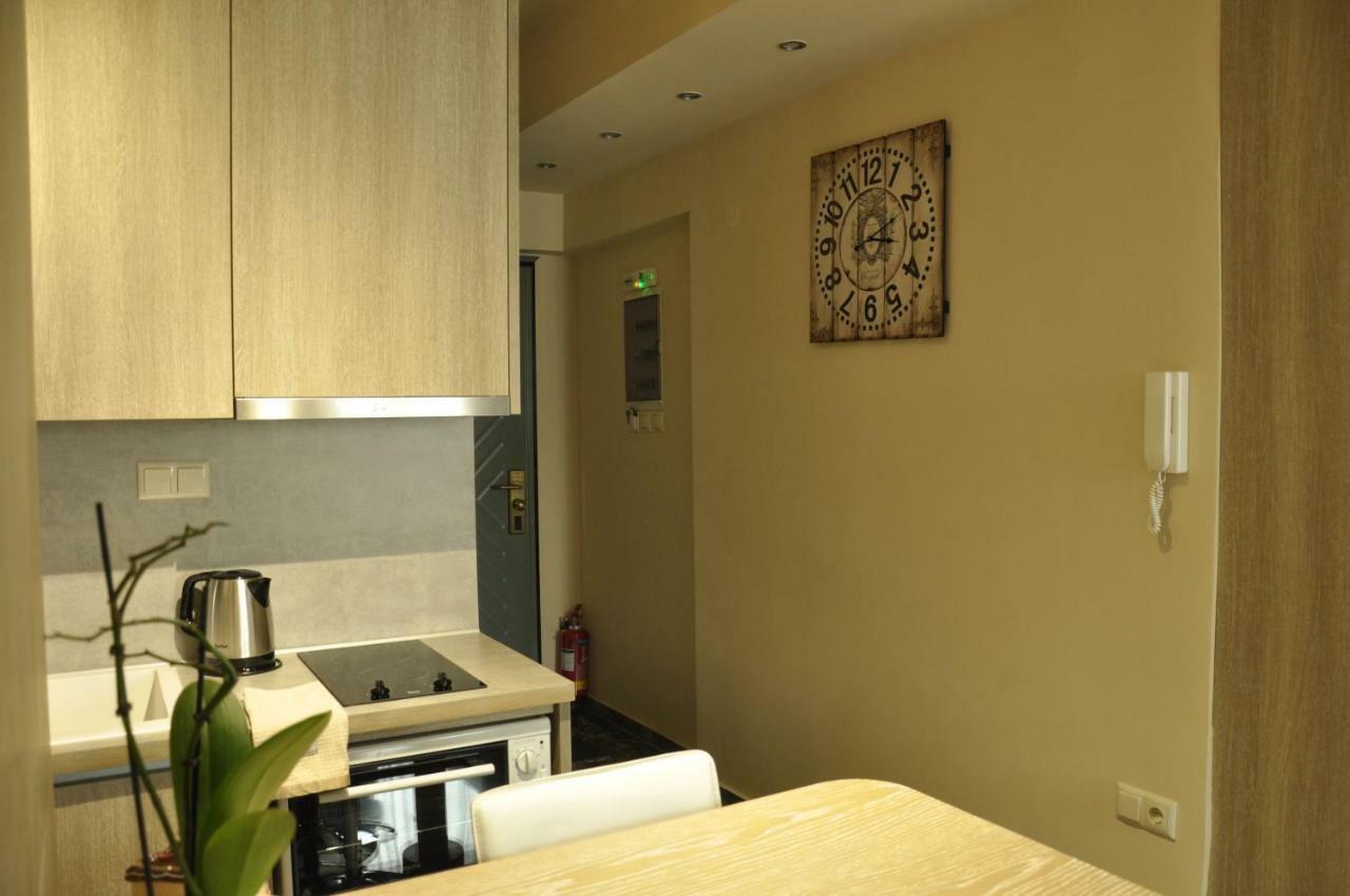 Agias Sofias Street Luxurious Studio Салоники Экстерьер фото
