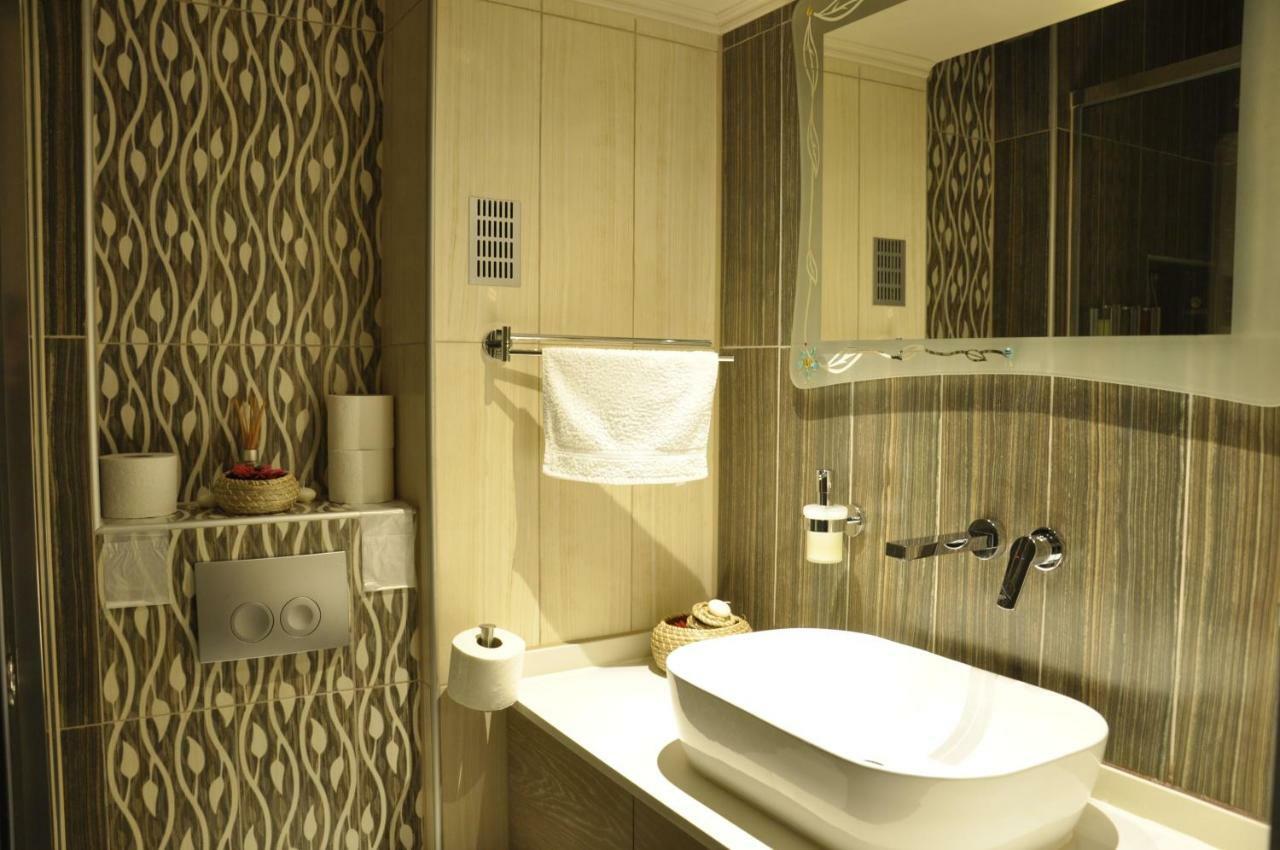 Agias Sofias Street Luxurious Studio Салоники Экстерьер фото